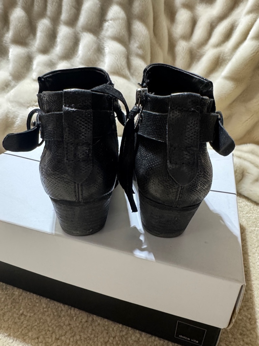 Dolce Vita Black Leather Ankle Booties with Side Buckle - Picture 2 of 7